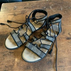 Cute strapy lace up sandals